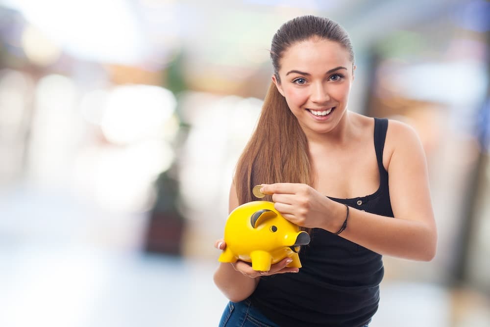 cuánto cobra un monitor de gimnasio